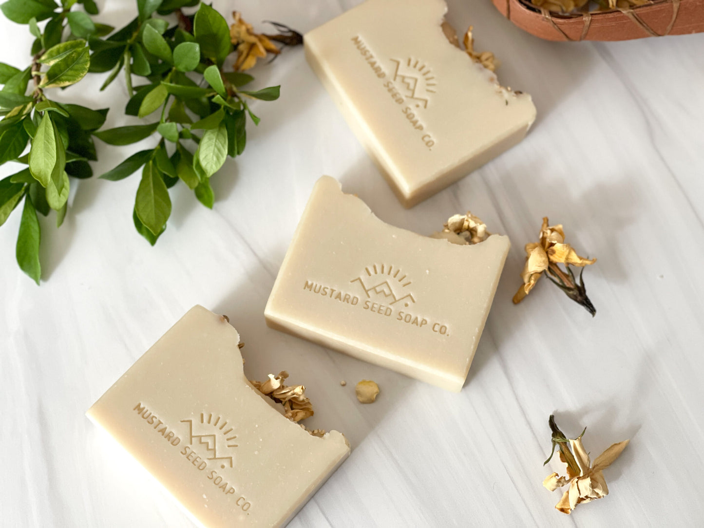 White Gardenia Botanical Bar